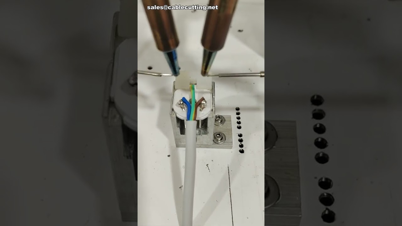 Διπλό Πιστόλι Συγκόλλησης για Επικασσιτέρωση Φις Εθνικού Προτύπου - Κάλυψη Εκτεθειμένων Καλωδίων #εργοστάσιο #μηχανή