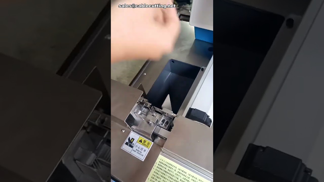 Αυτόματη Κοπή και Πολλαπλές Απογυμνώσεις Πολυπύρηνων Καλωδίων #μηχανή #εργοστάσιο #diy
