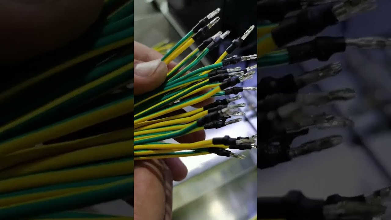 Τοποθέτηση θερμοσυστελλόμενου σωλήνα σε κριμπαρισμένα σύρματα – #μηχανή #απογύμνωσηκαλωδίων #εργοστάσιο