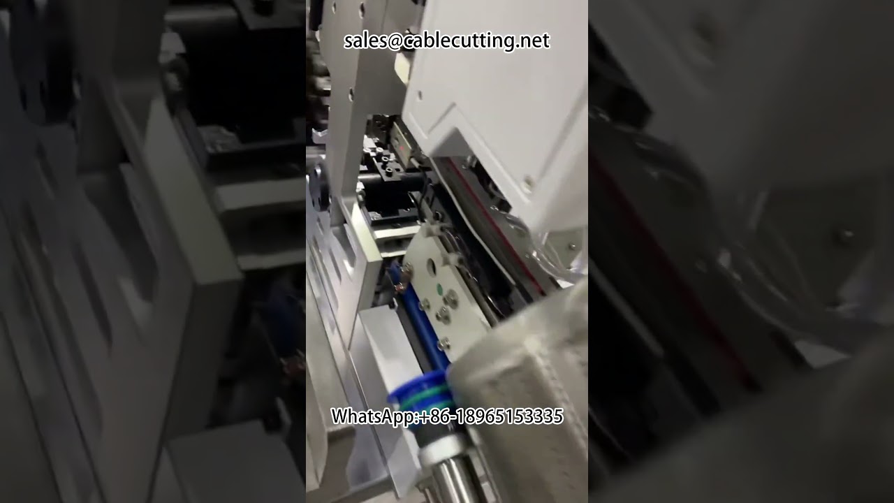 Διπλής κεφαλής μηχανή αυτόματης απογύμνωσης και πτύχωσης καλωδίων αυτοκινήτου με αδιάβροχο βύσμα