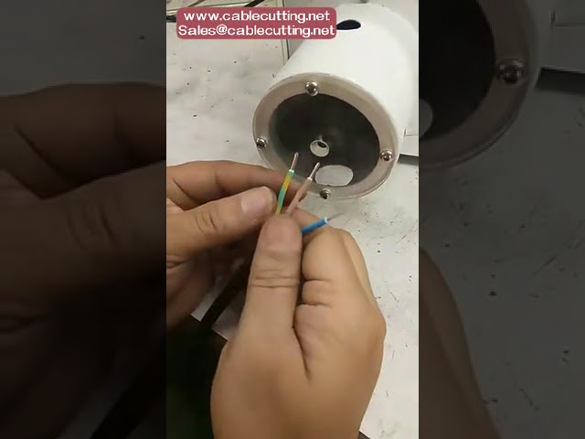 Μηχανή απογύμνωσης και συστροφής καλωδίων, ηλεκτρικές μηχανές συστροφής συρμάτων