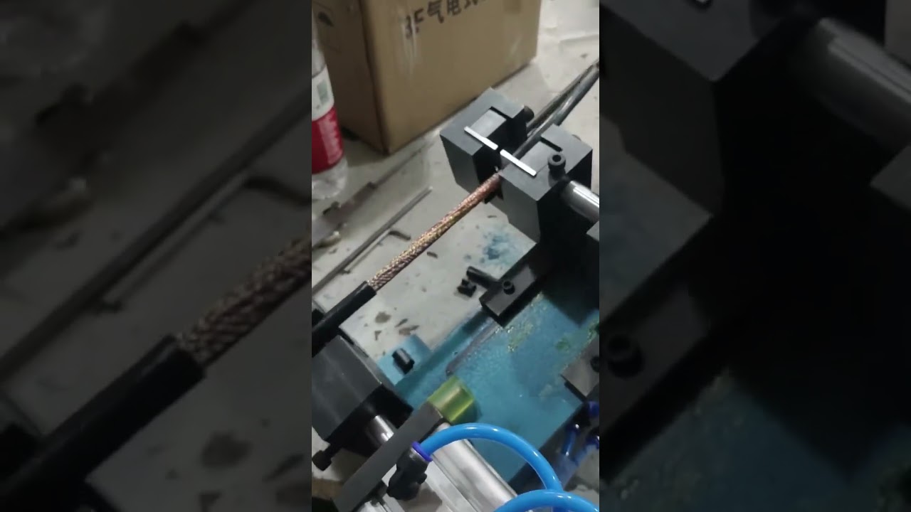 Αφαίρεση εξωτερικής μόνωσης σύρματος 7mm - Μήκος 25cm #εργοστάσιο #μηχάνημα