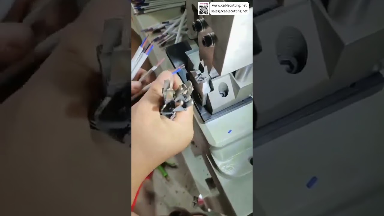 Ημιαυτόματη Μηχανή Τερματικών Τυπικών Βυσμάτων με Εργαλεία Ταχείας Κοπής και Στοίβαξης